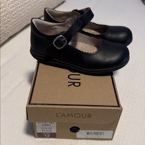 L'Amour Classic Black Mary Jane Shoes